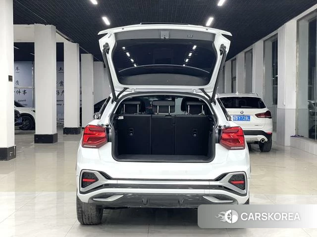 Audi Q2L id 4359319 из Китая 11