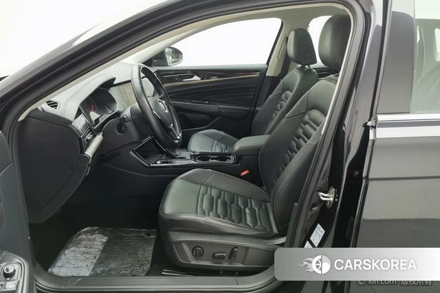 Volkswagen Passat id 4210330 из Китая 10