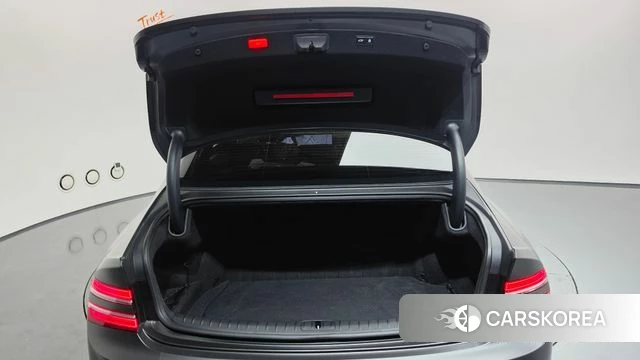 Genesis Electrified G80 (RG3) id 4773150 из Кореи 11
