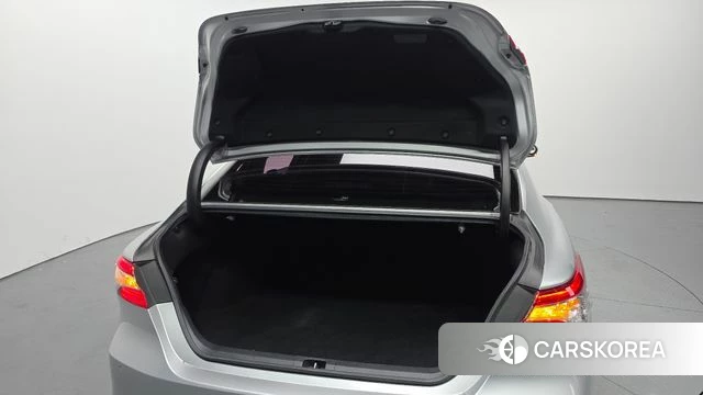 Toyota Camry (XV70) id 3845661 из Кореи 11