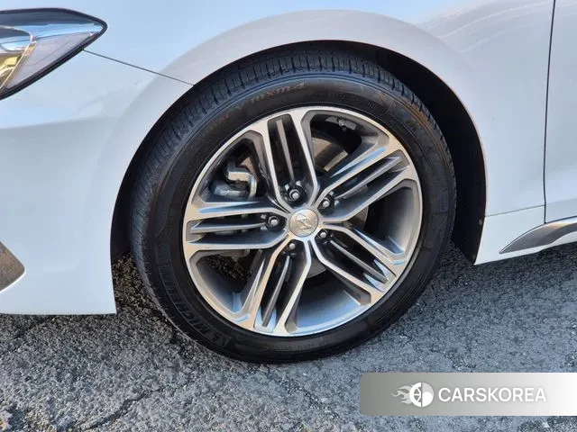 Hyundai Grandeur IG id 3608282 из Кореи 11