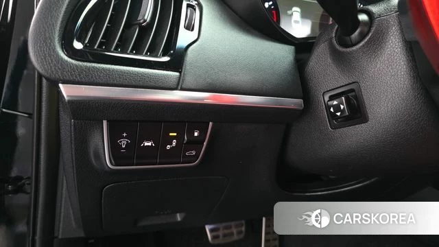 Kia Stinger id 3936828 из Кореи 11