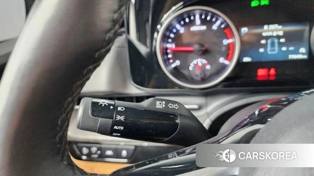 Kia Carnival 4th generation id 4603011 из Кореи 11