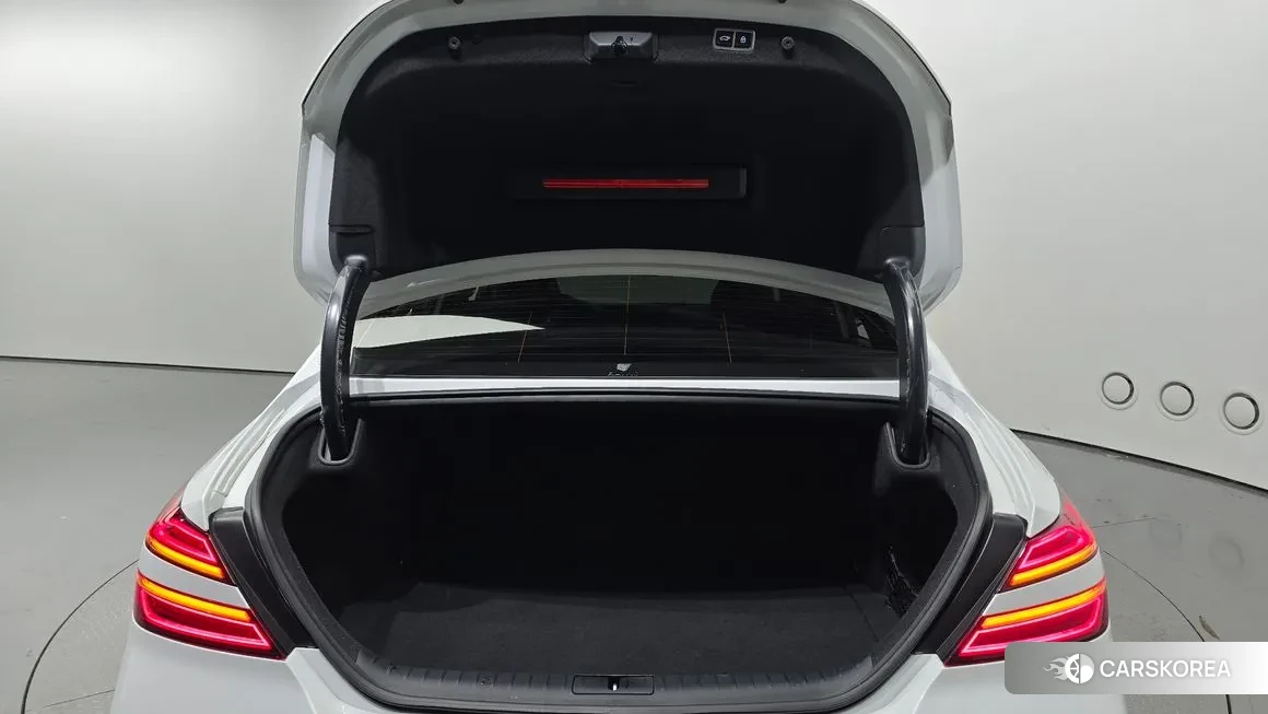 Genesis The New G70 id 1933852 из Кореи 11