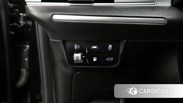 Hyundai The New Grandeur IG id 4293268 из Кореи 11