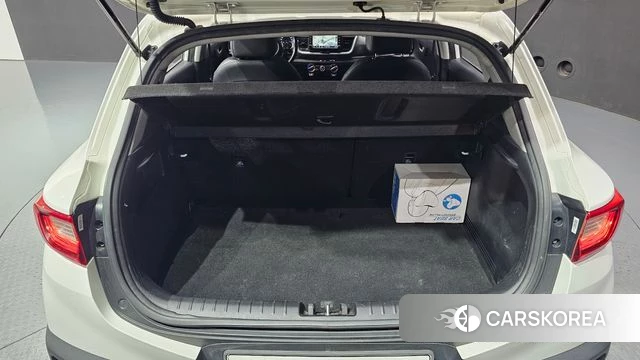Kia Stonic id 4652304 из Кореи 11
