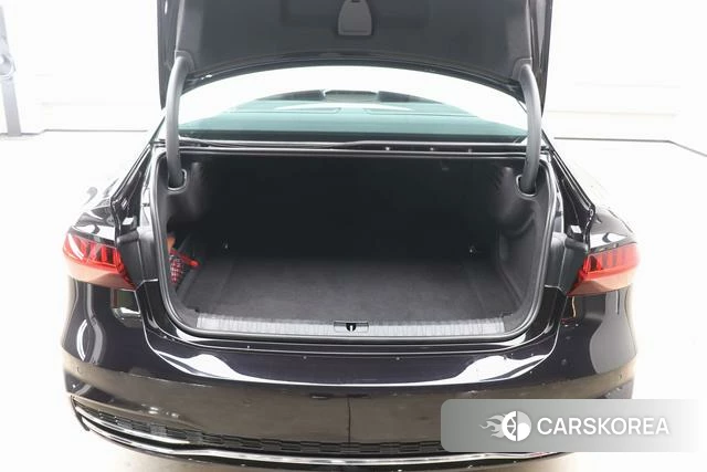 Audi A7L id 4260971 из Китая 11
