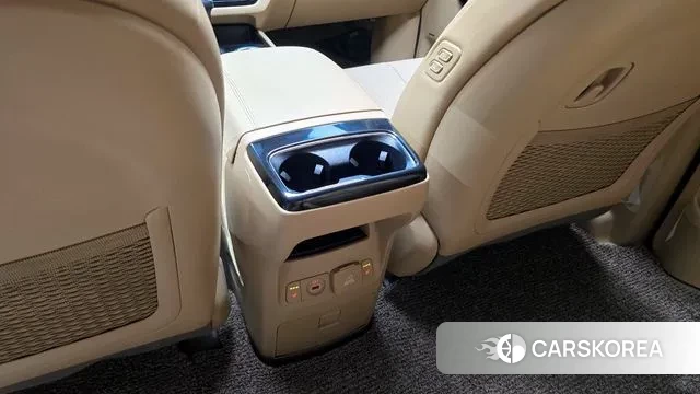 Kia The New Carnival id 3034062 из Кореи 11