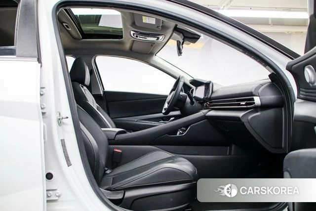 Hyundai Elantra id 4273095 из Китая 11