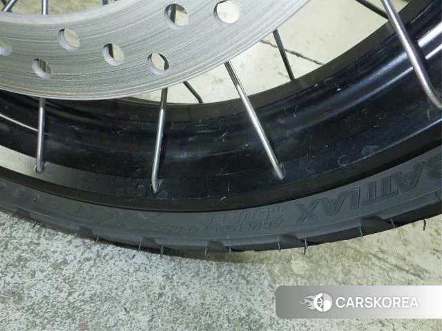 Honda X-ADV 750 id 4184952 из Японии 11