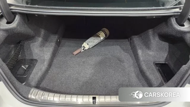 BMW 5 Series (G30) id 3698926 из Кореи 11