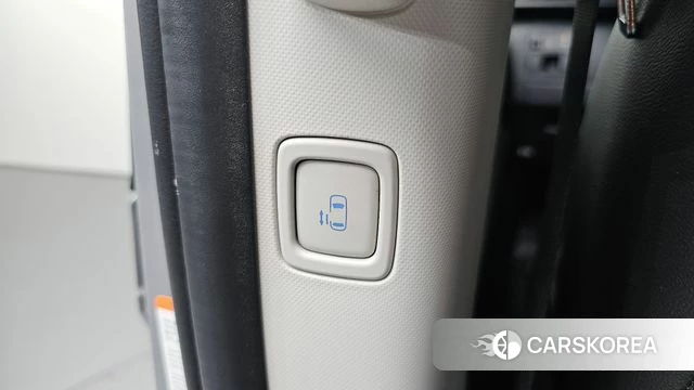 Hyundai Staria id 4863936 из Кореи 11