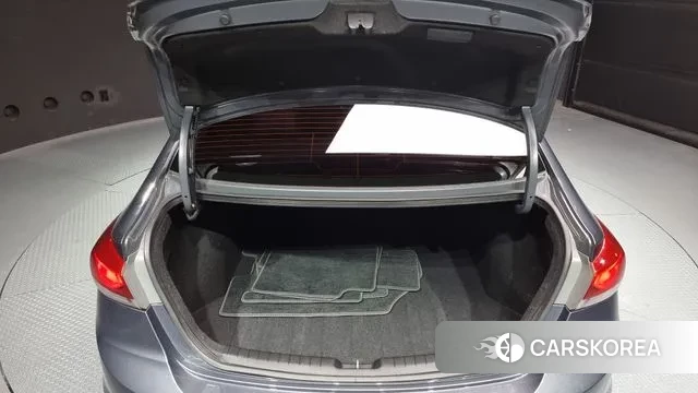 Hyundai Avante AD id 3090890 из Кореи 11