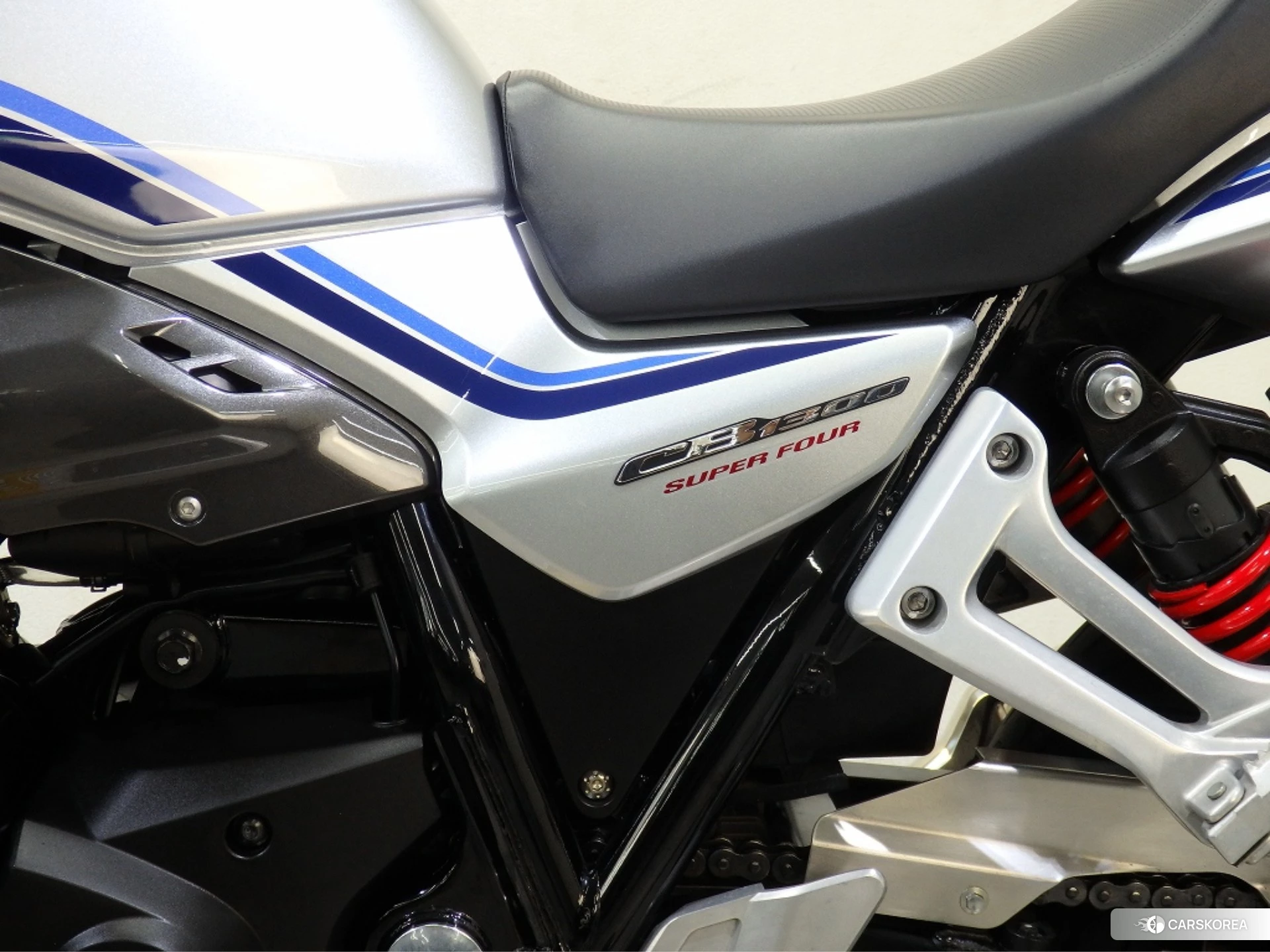 Honda CB1300SF id 4380249 из Японии 11