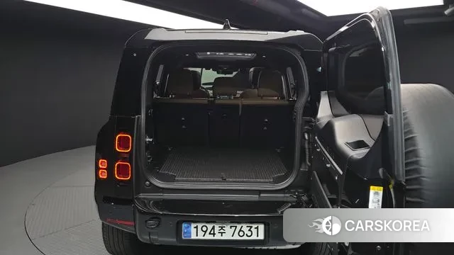 Land Rover Defender (L663) id 3763366 из Кореи 11