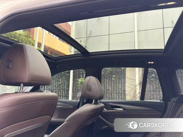 BMW X3 id 4213845 из Китая 11