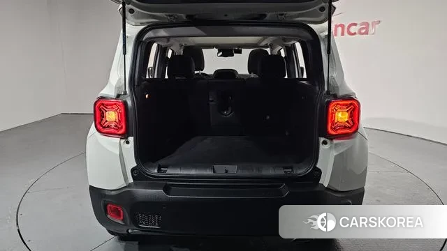 Jeep Renegade id 3607095 из Кореи 11