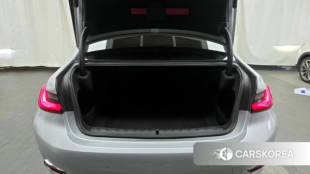 BMW 3 Series (G20) id 4325185 из Кореи 11