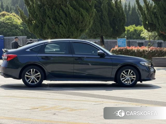 Honda Civic id 4205650 из Китая 11