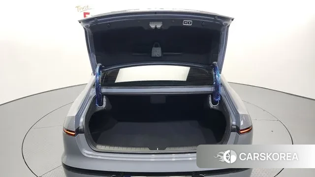 Hyundai Grandeur (GN7) id 3590788 из Кореи 11