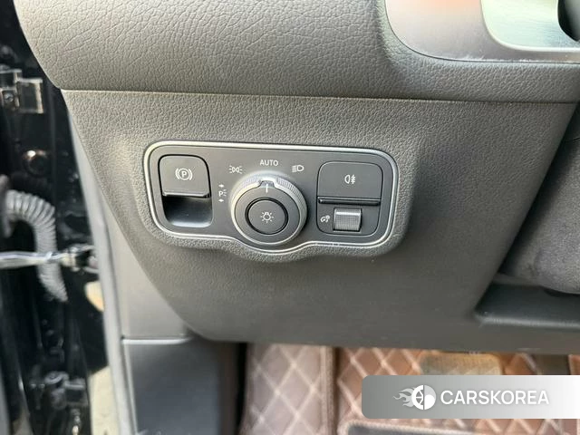 Mercedes-Benz GLB id 4291517 из Китая 11