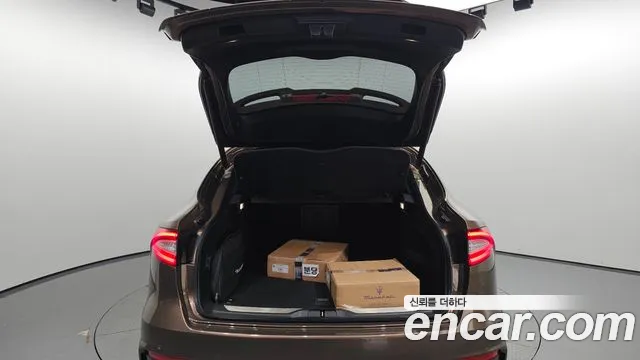 Maserati Levante id 2688071 из Кореи 11