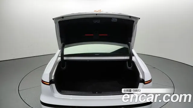 Hyundai Grandeur Hybrid (GN7) id 2699528 из Кореи 11