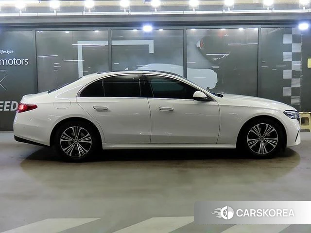 Mercedes-Benz E-Class W214 id 3831276 из Кореи 11