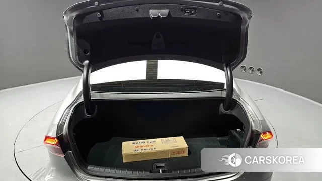 Hyundai The New Grandeur IG id 3771694 из Кореи 11