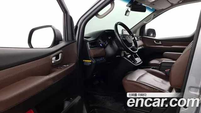 Hyundai The New Grand Starex id 2626533 из Кореи 11