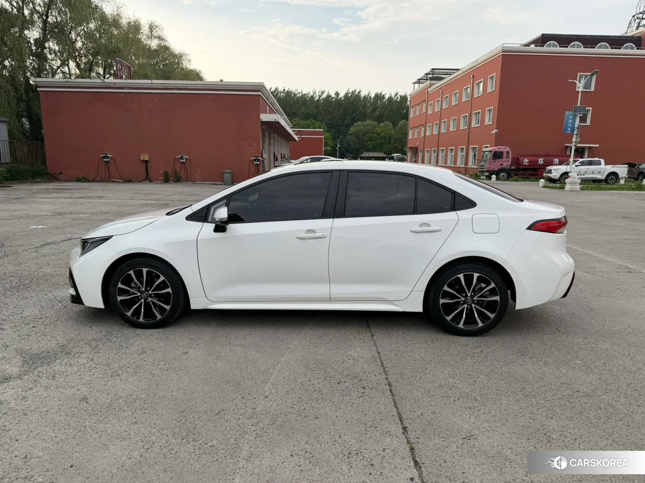 Toyota Levin id 4479548 из Китая 11