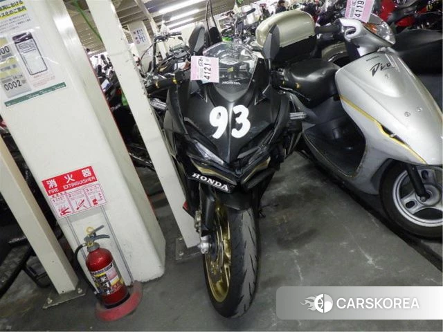 Honda CBR250RR ABS id 4184691 из Японии 11