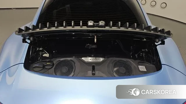 Porsche 911(992) id 2940976 из Кореи 11