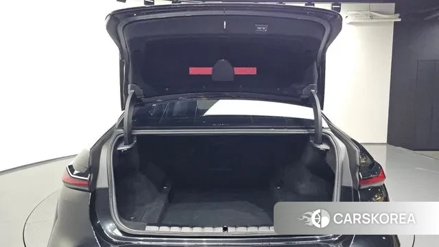 BMW 7 Series (G70) id 3523376 из Кореи 11