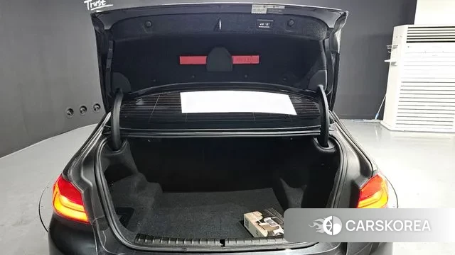 BMW 5 Series (G30) id 3656015 из Кореи 11