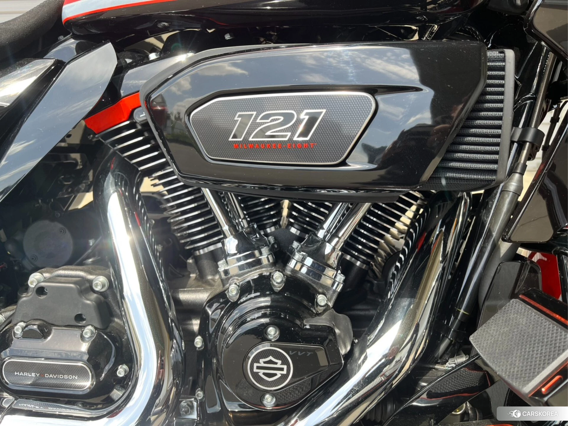 Проданный Harley-Davidson Road Glide FLTRXSE1800 CVO id 4191820 из Японии, фото 11