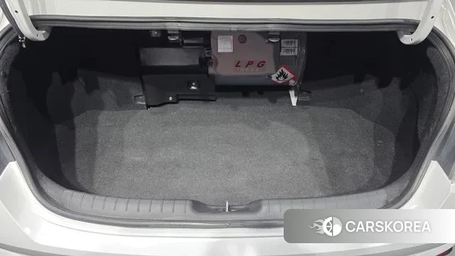 Hyundai Avante (CN7) id 3529481 из Кореи 11