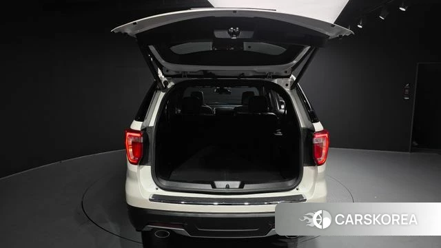 Ford Explorer id 3861717 из Кореи 11