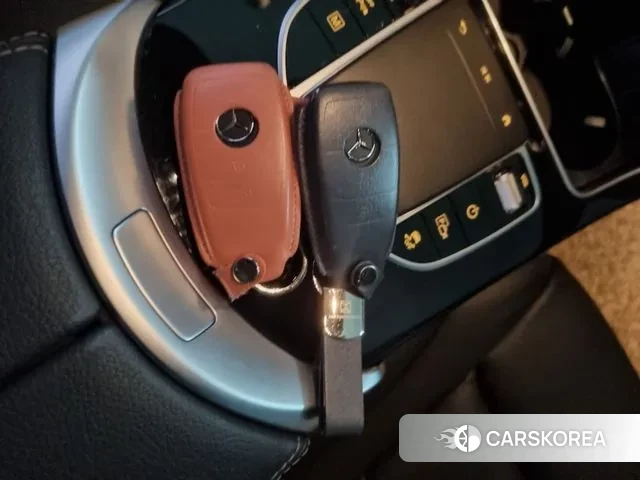 Mercedes-Benz GLC-Class X253 id 3324038 из Кореи 11