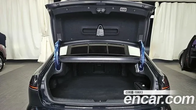 Hyundai Grandeur (GN7) id 2862867 из Кореи 11