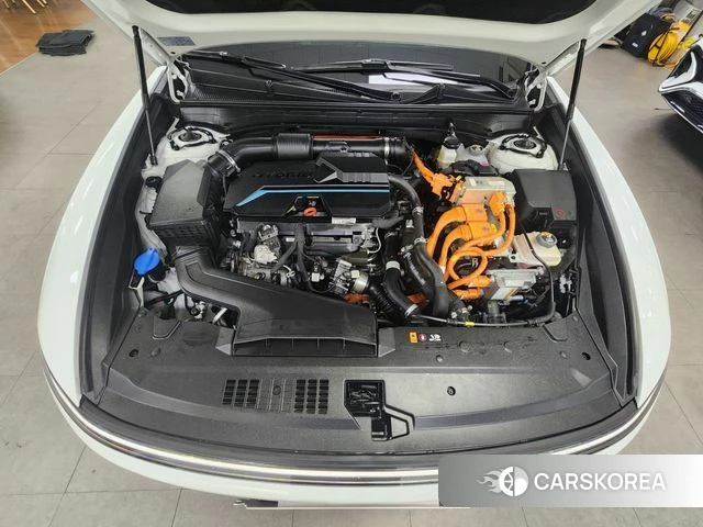 Hyundai Grandeur Hybrid (GN7) id 4579563 из Кореи 11