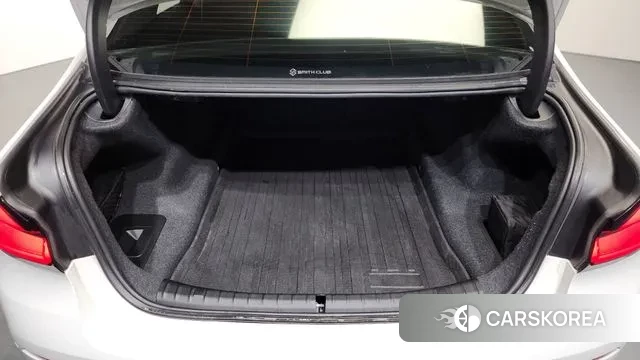 BMW 5 Series (G30) id 3592305 из Кореи 11