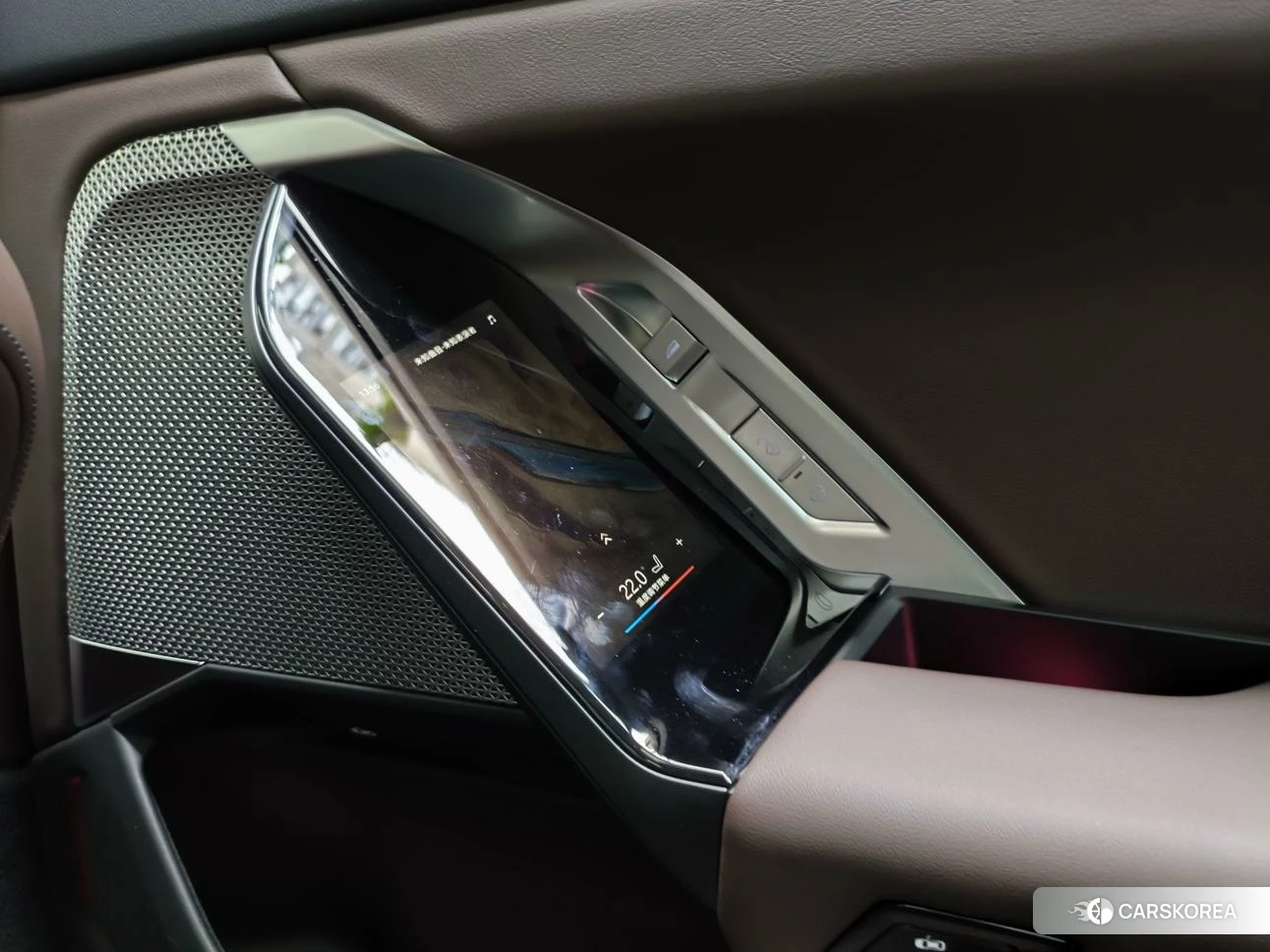 BMW 7 series id 4467873 из Китая 11
