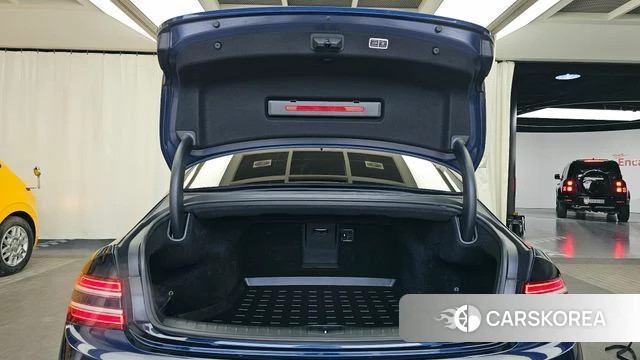 Genesis G80 (RG3) id 3807579 из Кореи 11