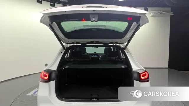 Mercedes-Benz GLA - Class H247 id 3017639 из Кореи 11