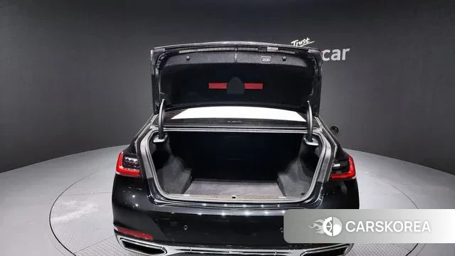 BMW 7 Series (G11) id 3712866 из Кореи 11