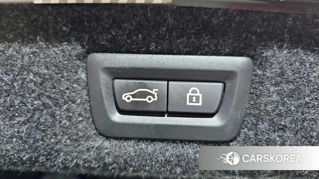 BMW 5 Series (G30) id 3877652 из Кореи 11