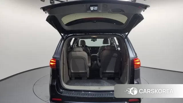 Kia The New Carnival id 3396772 из Кореи 11