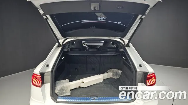 Audi Q8 (4M) id 2824563 из Кореи 11