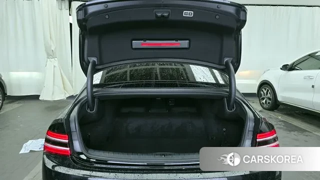 Genesis Electrified G80 (RG3) id 2930996 из Кореи 11